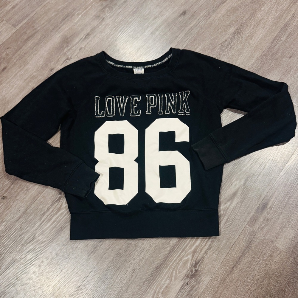Y2K PINK Victoria's Secret Womens Black Love Pink 86 Graphic Sweatshirt Size M